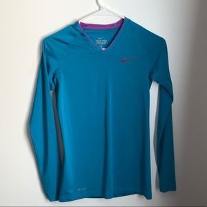 NIKE DRI FIT LONG SLEEVE